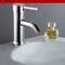 Zilveren single handle gootsteen kraan gemakkelijk te installeren badkamer wasbak kraan